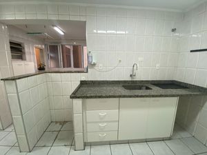 Image 24 - 924668