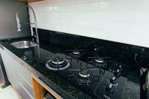 Image 11 - 924669