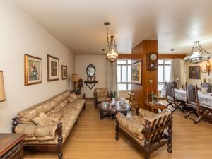 Image 7 - 924670