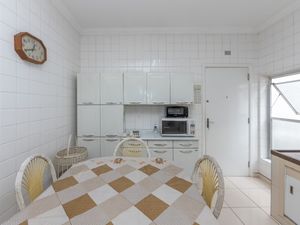 Image 3 - 924670