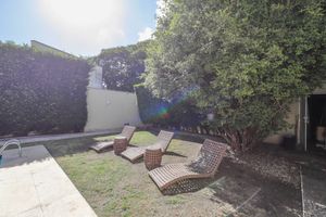 Image 13 - 924675