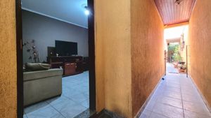 Image 2 - 924678