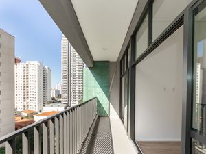 Image 7 - 924680