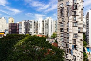 Image 9 - 924683