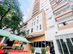 Image 33 - 924685