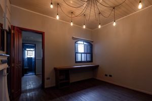 Image 24 - 924696