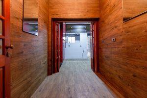 Image 7 - 924696