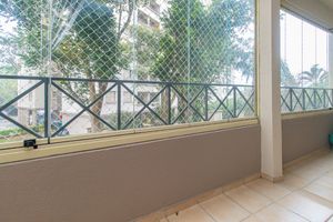 Image 7 - 924699