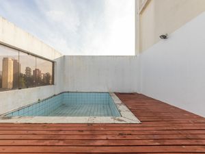 Image 9 - 924703