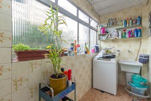 Image 18 - 924710