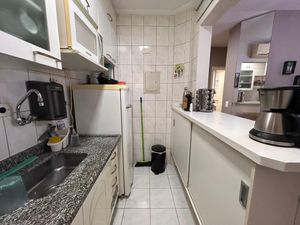 Image 16 - 924723