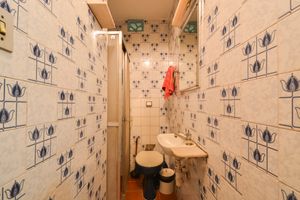 Image 13 - 924729