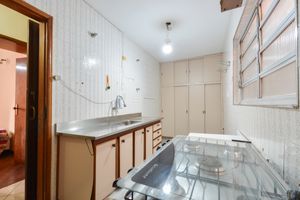 Image 19 - 924729