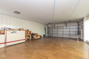Image 66 - 924732