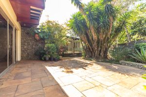 Image 8 - 924732