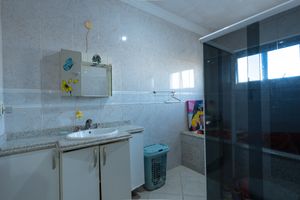 Image 38 - 924736