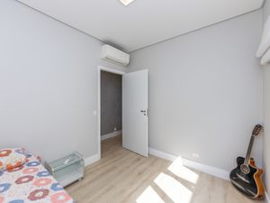 Image 31 - 924747