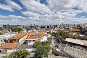 Image 11 - 924752