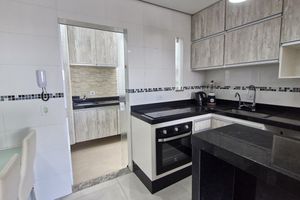 Image 26 - 924752