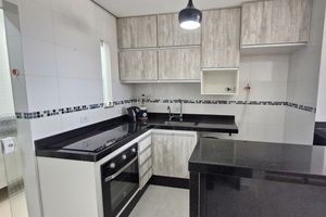 Image 20 - 924752