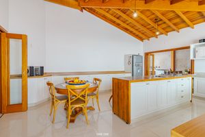 Image 14 - 924764