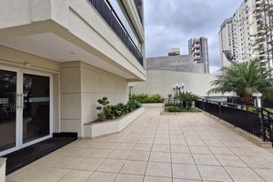 Image 44 - 924768