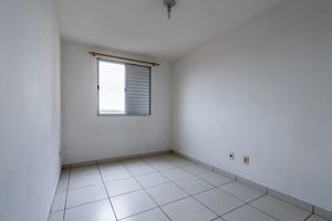 Image 7 - 924782