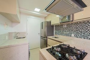 Image 3 - 924785