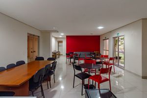 Image 24 - 924788