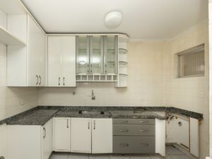 Image 7 - 924790