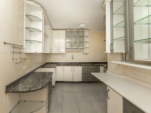 Image 26 - 924790