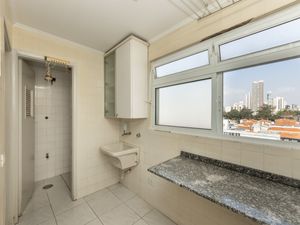 Image 21 - 924790