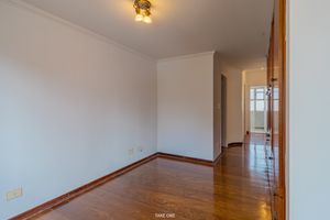 Image 6 - 924792
