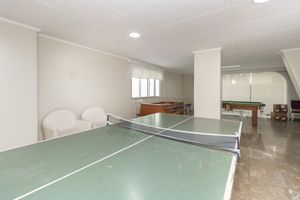 Image 29 - 924807