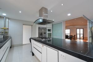 Image 21 - 924809