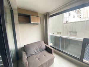 Image 3 - 924812