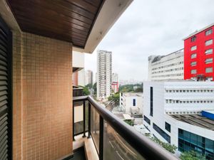 Image 27 - 924813