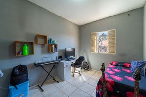 Image 11 - 924816