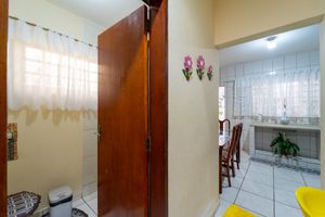 Image 4 - 924816
