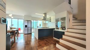 Image 6 - 924824