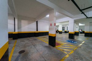 Image 37 - 924826