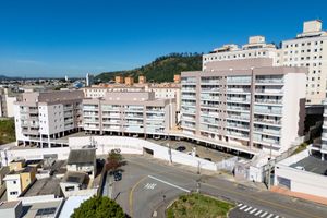 Image 5 - 924826