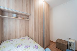 Image 33 - 924828