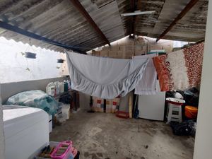 Image 4 - 924829