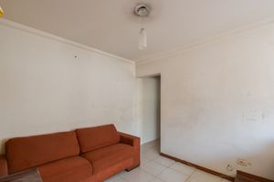 Image 6 - 924831