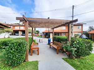 Image 21 - 924835