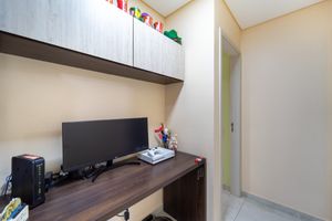 Image 29 - 924837