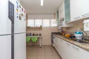 Image 25 - 924839