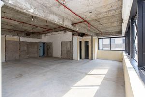 Image 3 - 924840