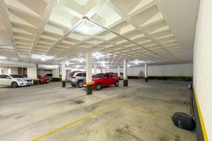 Image 16 - 924844